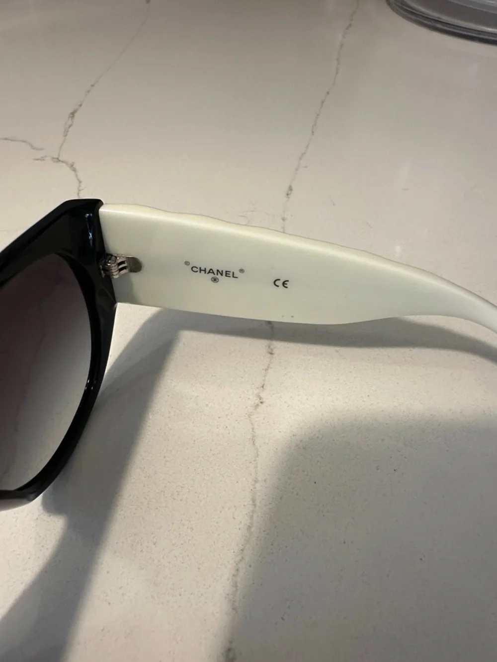 CHANEL Black Front White Temple Sunglasses with Gradient Lenses